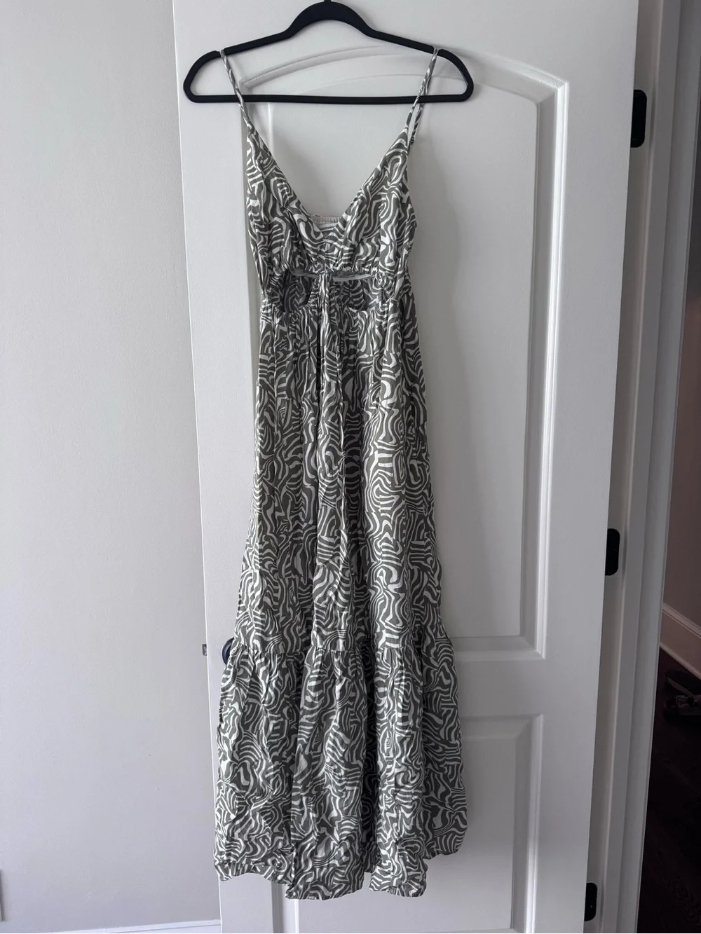 Abercrombie & Fitch Olive Swirl Cutout Maxi Dress